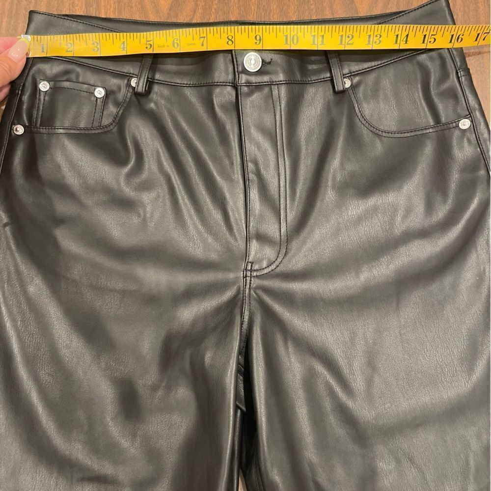 Zara Black Faux Leather The 90’S Wide Leg Pants Size 10 - Picture 15 of 15
